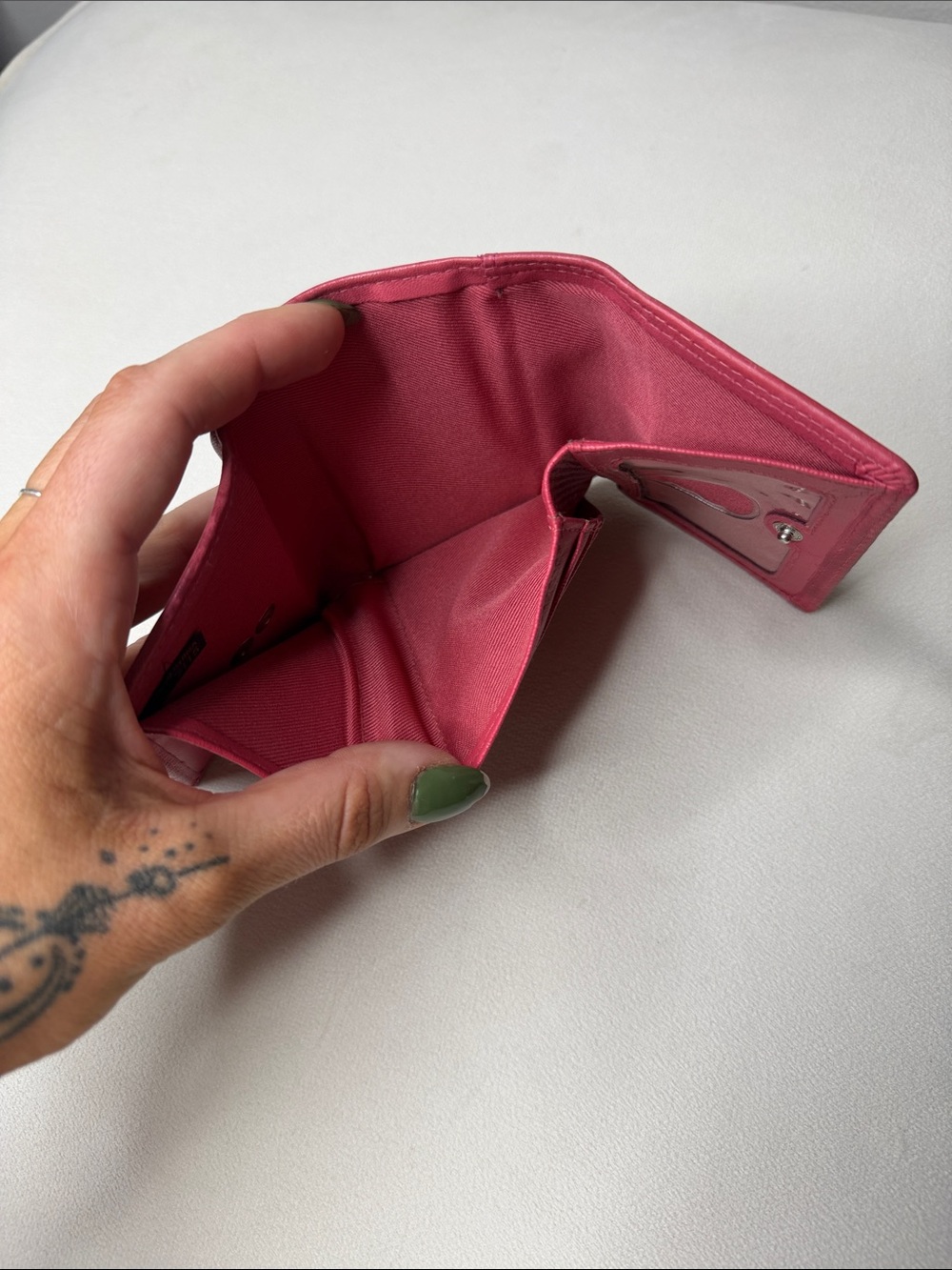 Fossil Compact Leather Wallet - Raspberry - Picture 6 of 7